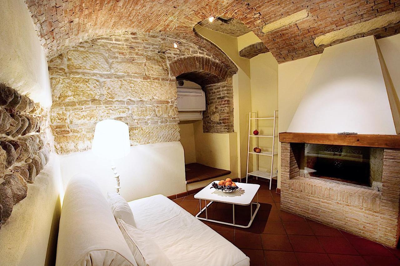 Le Cadreghe Apartment *